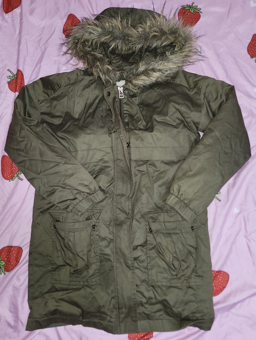 Forever 21 olive green parka/jacket with brown fur hood women's size L
